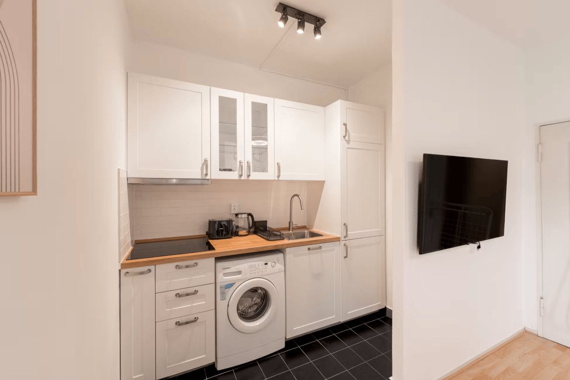 Sublet Full Studio Apartment in Charlottenburg – Schloßstraße 64, 14059 Berlin Charlottenburg – Vorschaubild 5