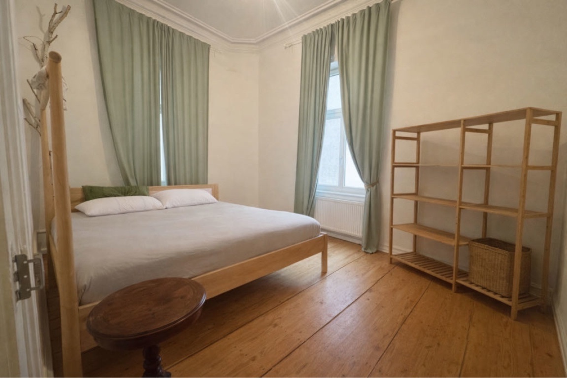 Wohnung Innenstadt Jungbuschstraße 5 - Schlafzimmer mit Blick ins Grüne
