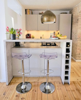 Charming 3-Room Apartment in the heart of vibrant but cozy Kreuzberg (Bergmannkiez) with shared rooftop terrace — photo 1