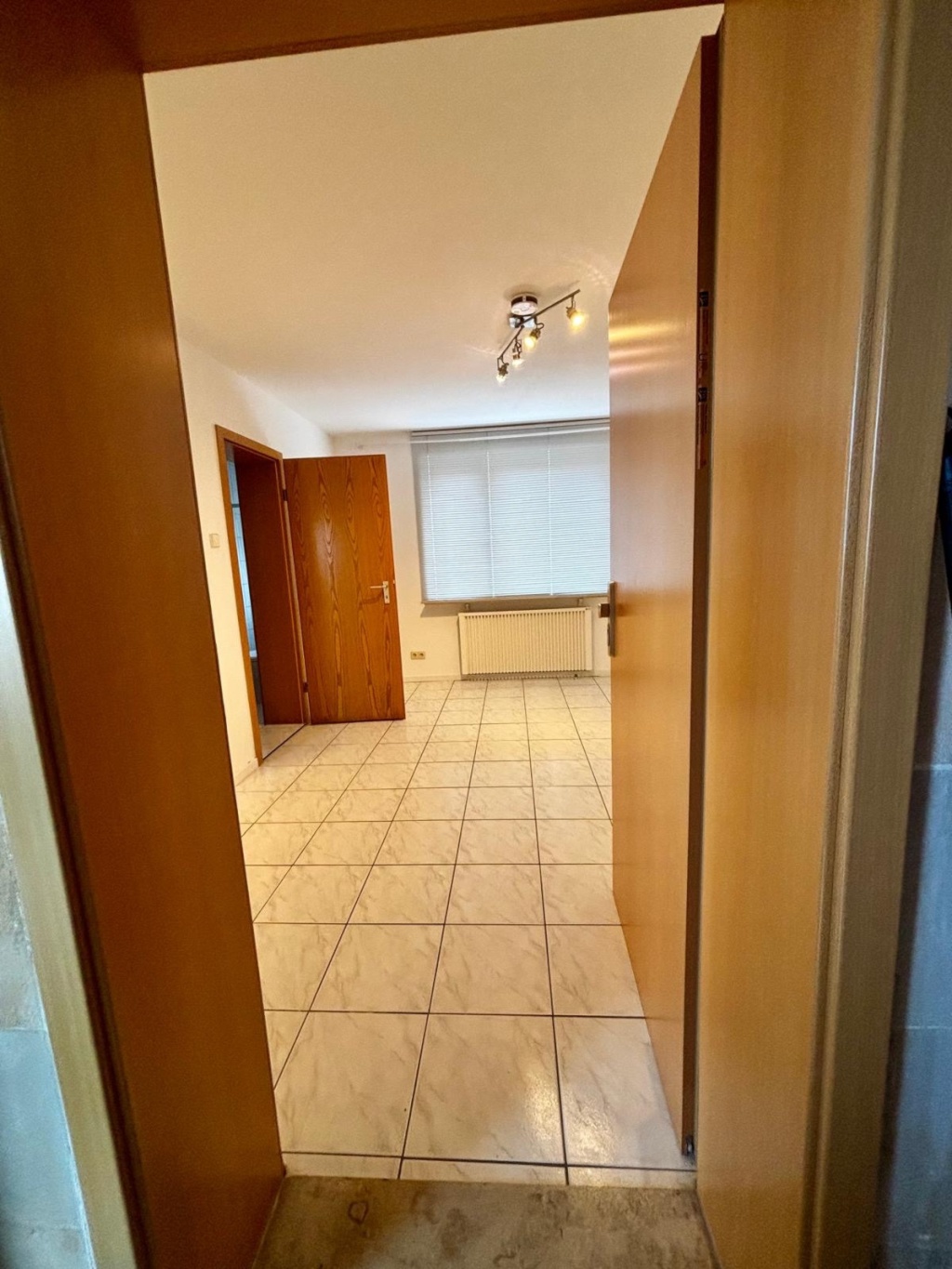 Helle 1-Zimmerwohnung unbefristet zu vermieten – Böckinger Straße 24, 70437 Stuttgart Rot – Vorschaubild 6