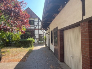 Imagen del anuncio: Hausgemeinschaft: 3-Zimmer Wohnung im Fachwerkhaus mit Gartennutzung