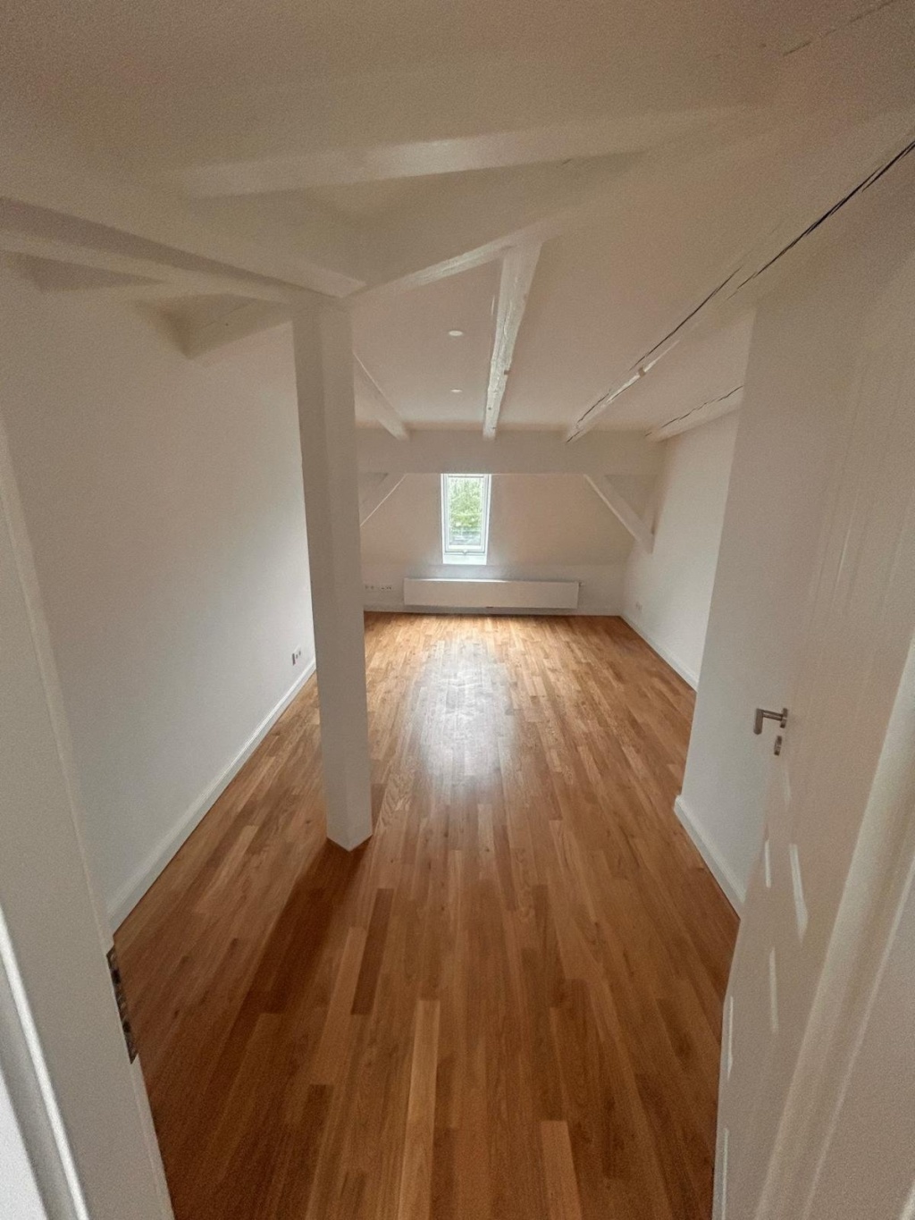 5-Zi. DG-Whg. EBK/Balkon/Wintergarten - WG geeignet – Taubenheimstr. 35, 70372 Stuttgart Bad Cannstatt – Vorschaubild 12