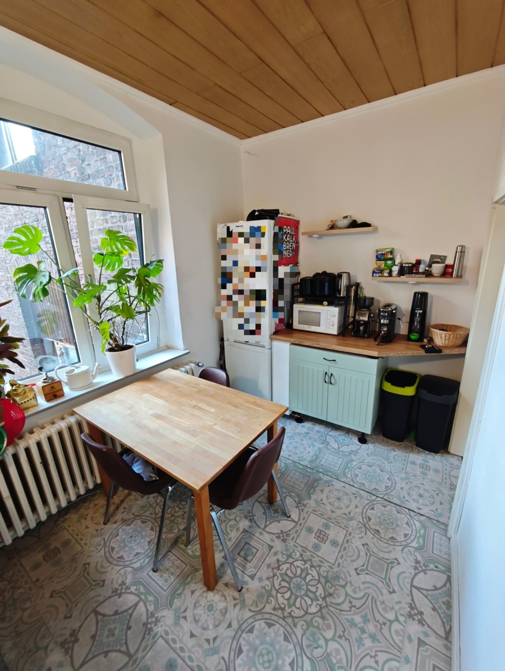 Untermiete: Schöne Altbau 2 Zimmer Wohnung in Mülheim - 2 Minuten zum Rhein