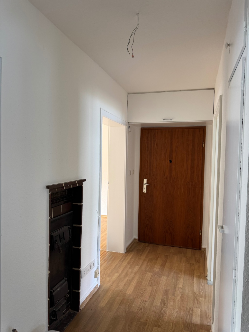 WG-Neugründung: frisch renovierte 3er-WG mit neuem Bad und neuer Einbauküche in zentraler Lage – Heinrichstraße, 64283 Darmstadt Darmstadt – Vorschaubild 6