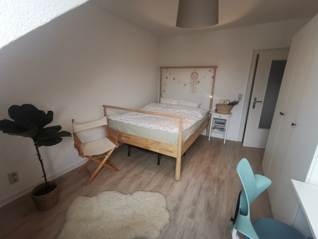 Zwischenmiete: Gemütliche 2-Zimmer-Wohnung in der Innenstadt – Kasinostraße, 50676 Köln Altstadt-Süd – Vorschaubild 3