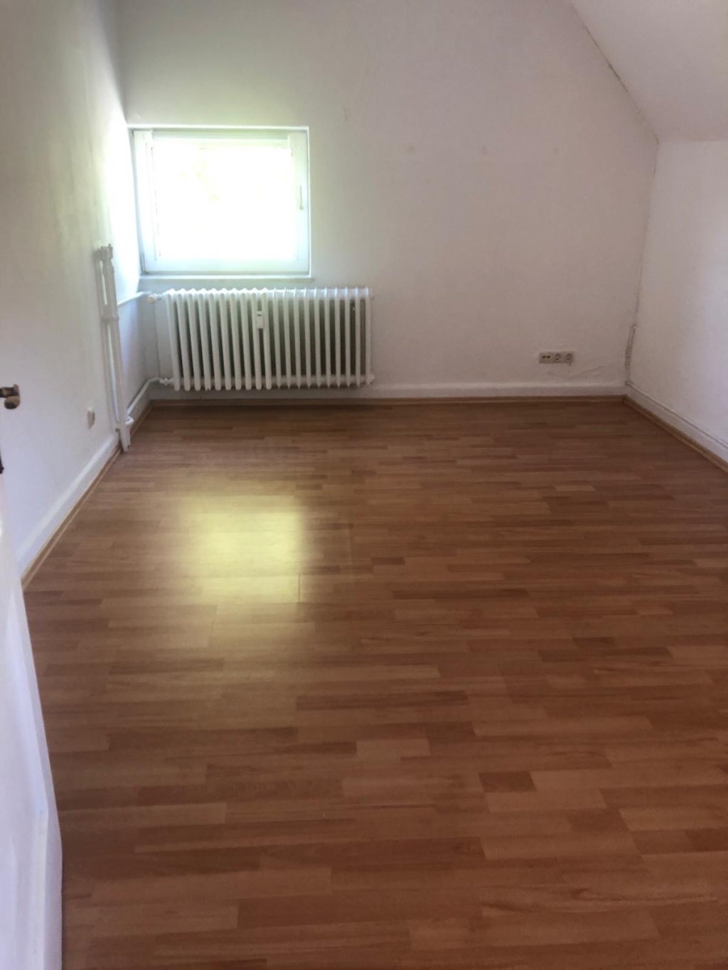 Schöne 2-Zimmer-Wohnung – Kreuzstraße 86, 55120 Mainz Mombach – Vorschaubild 2