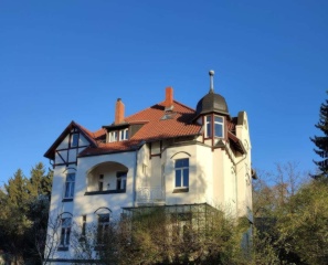 Gemütliches Zimmer in Jugendstil-Villa
