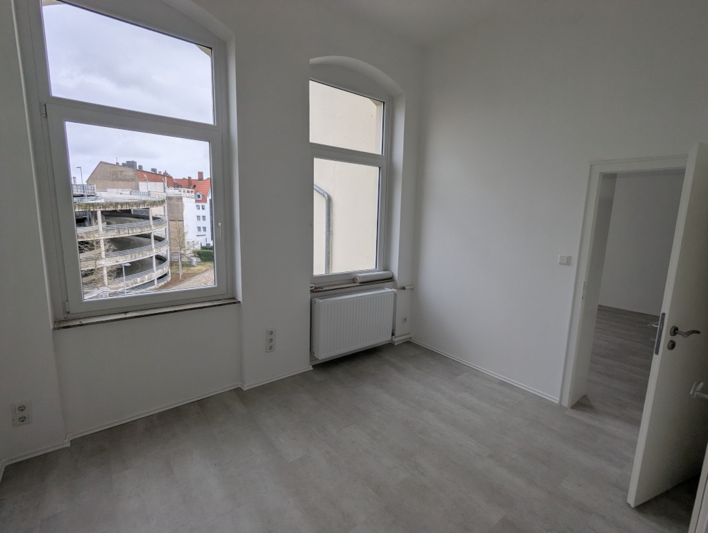 Helle 2,5‐Zi‐Altbauwohnung, Einbauküche, zeitnah frei, KM 680 € – Schlagvorder Straße 9, 49074 Osnabrück Innenstadt – Vorschaubild 4