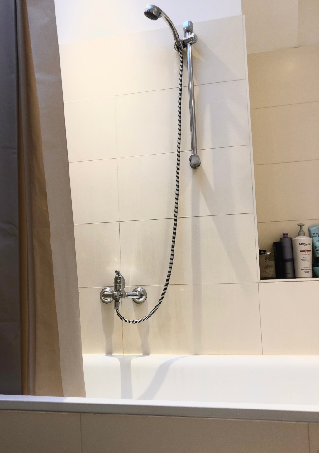 3-Zimmer-Dachgeschosswohnung mit Südbalkon - vollmöbliert – Müllerstr. 151, 13357 Berlin Berlin – Vorschaubild 17