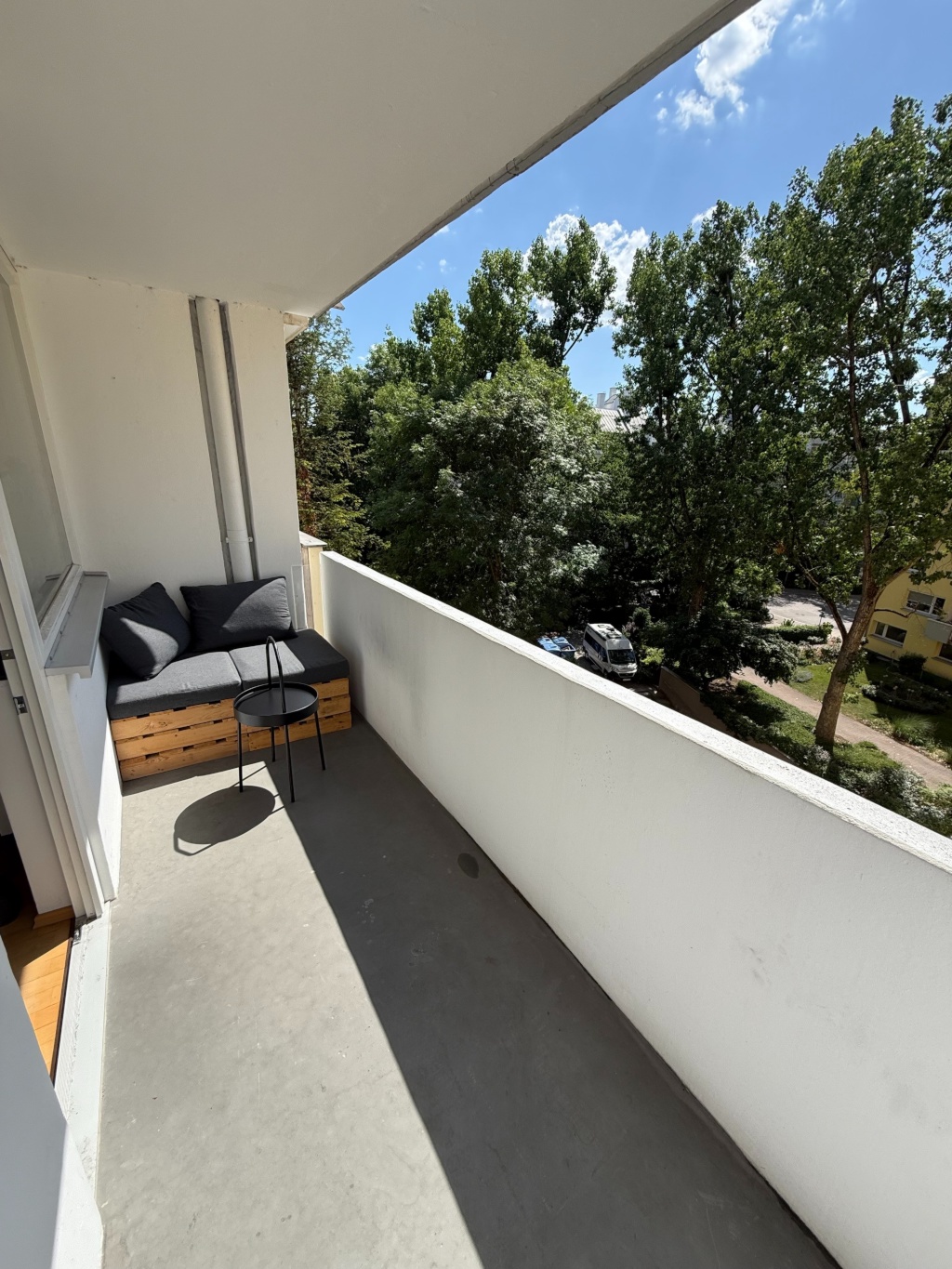 Große, helle Wohnung in Schwabing in zentraler Lage, mobliert, befristet – Belgradstraße 15A, 80796 München Schwabing-West – Vorschaubild 4