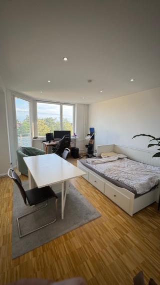 Möblierte 34 m2 Wohnung in Berlin-Westend | Zwischenmiete 01.–30.09. und möglicher Nachmieter ab Oktober | U2/TU-Nähe