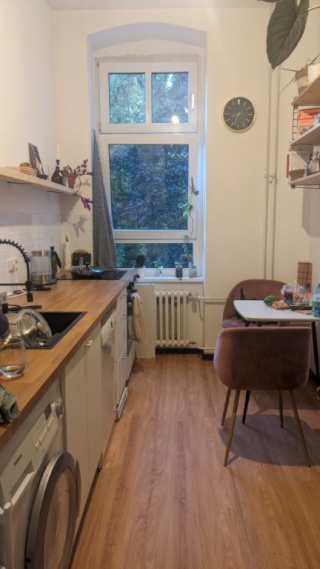 Wohnung in Kreuzberg mit Balkon im November — photo 1
