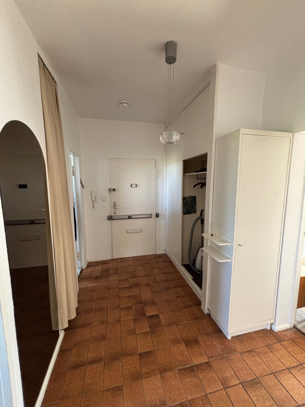 Wohnung Moabit Paulstraße - Flur