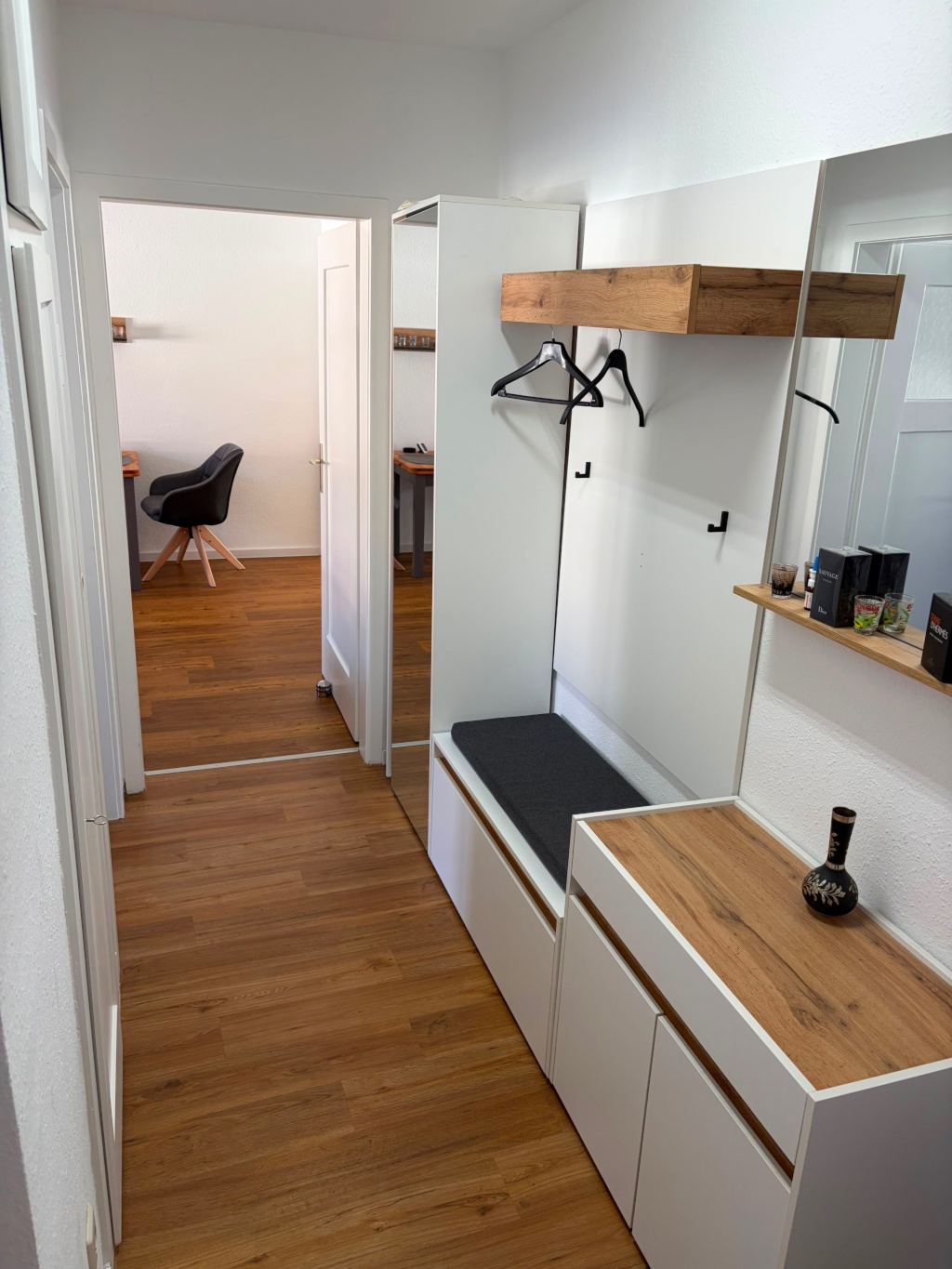 Möblierte 3-Zimmer-Wohnung 65 m2 | Stuttgart | ab sofort bis 30.09. – Kemmelbergstraße, 70374 Stuttgart Bad Cannstatt – Vorschaubild 4