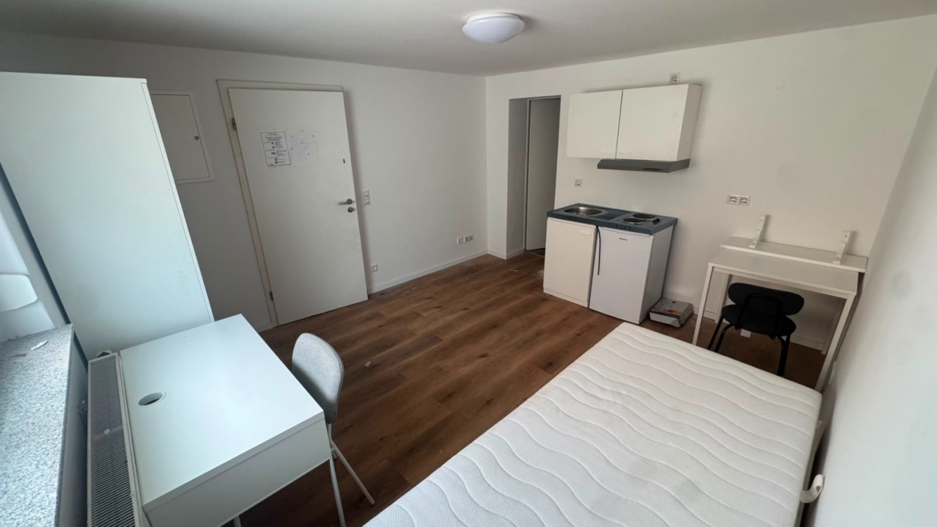 Newly Renovated Private Studio Apartment in the Heart of Erlangen – Schuhstraße 21, 91052 Erlangen Alt-Erlangen – Vorschaubild 5