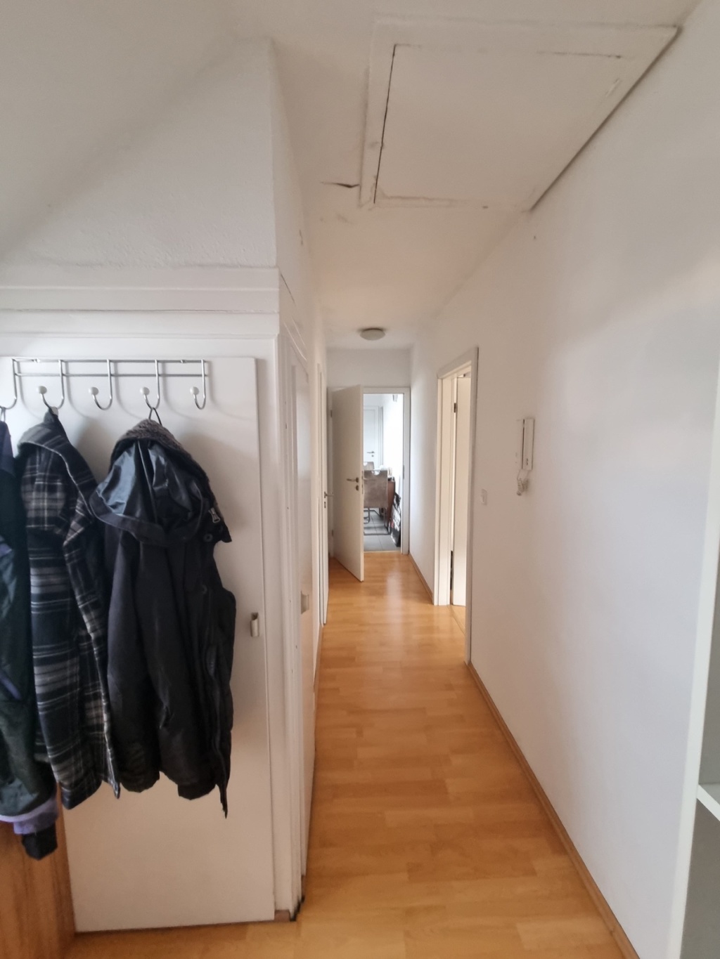 Helle, moderne 3 Zimmer DG Whg. in unmittelbarer Uni Nähe – Warburger Straße 7, 33100 Paderborn Paderborn – Vorschaubild 4