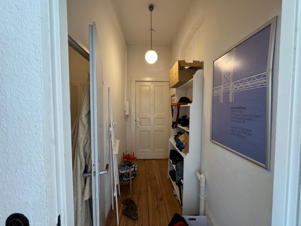 Central Private Studio Apartment - Peaceful Top Floor – Driesenstrasse, 10439 Berlin Prenzlauer Berg – Vorschaubild 4