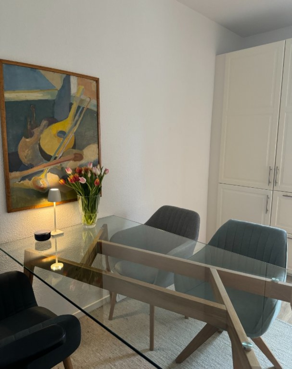 gehobene WG-taugliche Wohnung Köln-Dellbrück | 2 Zimmer | Vollmöbliert | Terrasse 50m2 | wunderschöner Garten 120m2 – Kemperbachstr 32, 51069 Köln Dellbrück – Vorschaubild 2
