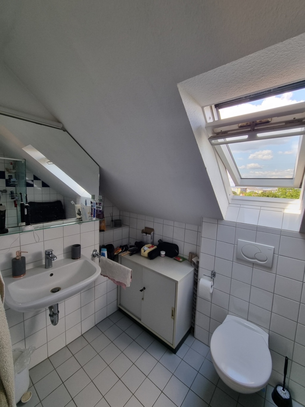 Helle, moderne 3 Zimmer DG Whg. in unmittelbarer Uni Nähe – Warburger Straße 7, 33100 Paderborn Paderborn – Vorschaubild 7