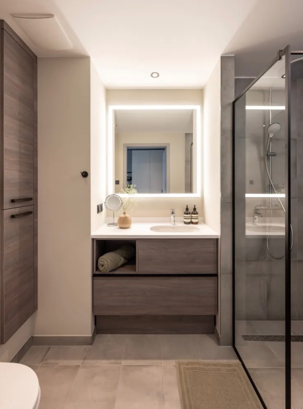 Möbliertes Design-Studio in Friedrichshain mit EBK, Balkon, luxuriösem Bad — Untermiete 1,5 Monate – Kreutzigerstraße, 10247 Berlin Berlin – Vorschaubild 5