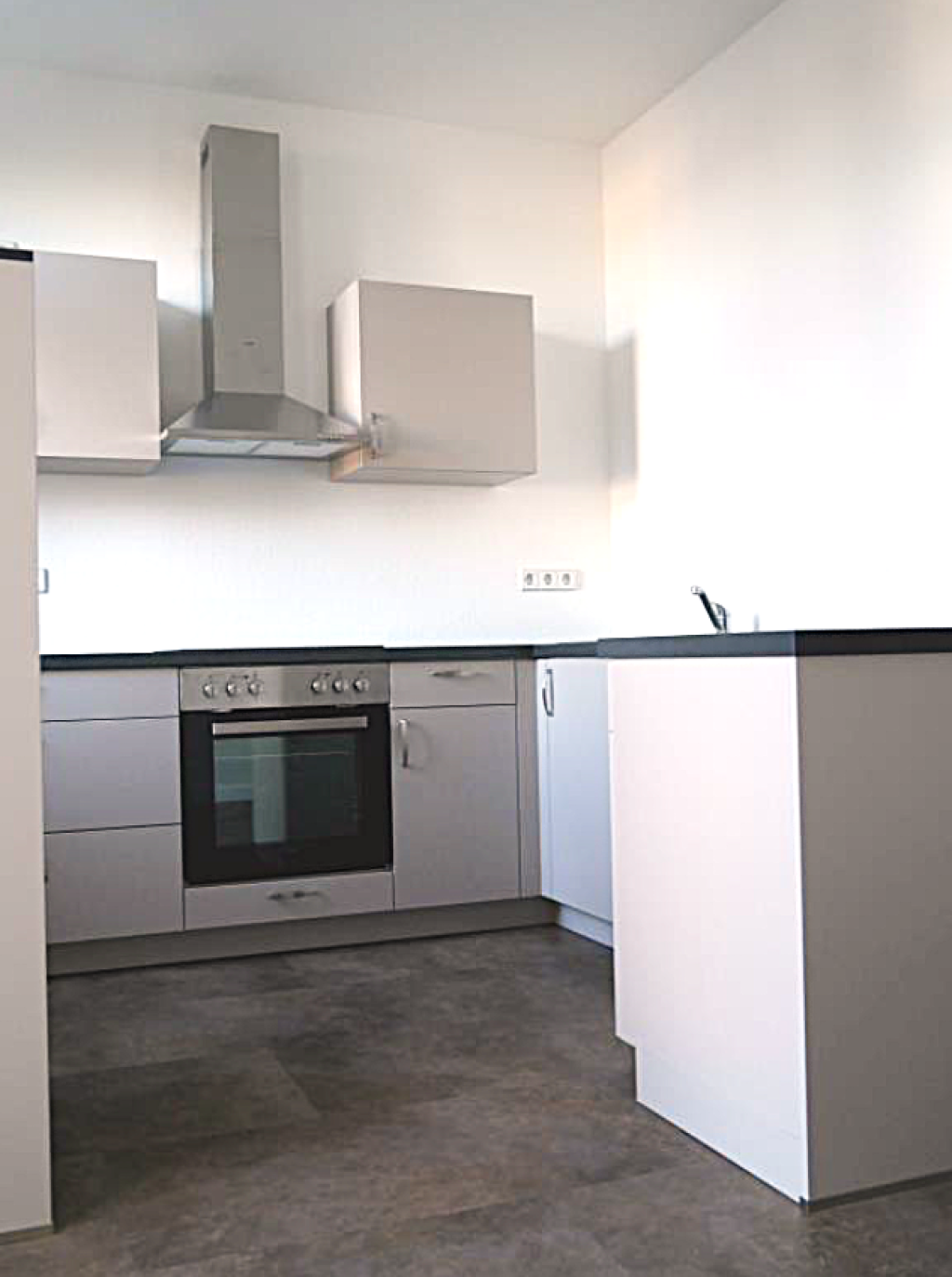 Wohnen mit Charakter: Geräumige Wohnung in Chemnitz mit EBK + SP – Beethovenstraße 13, 9130 Chemnitz Sonnenberg – Vorschaubild 5