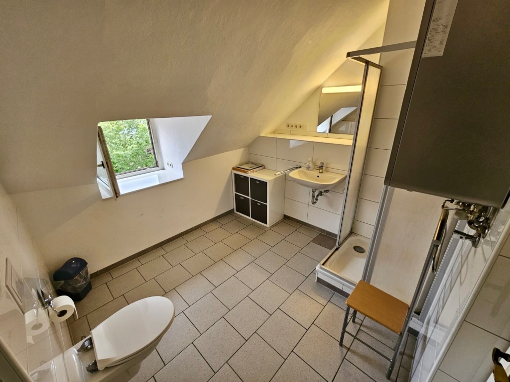 WG-Zimmer Sonnenhügel Süntelstr. 21 - Badezimmer