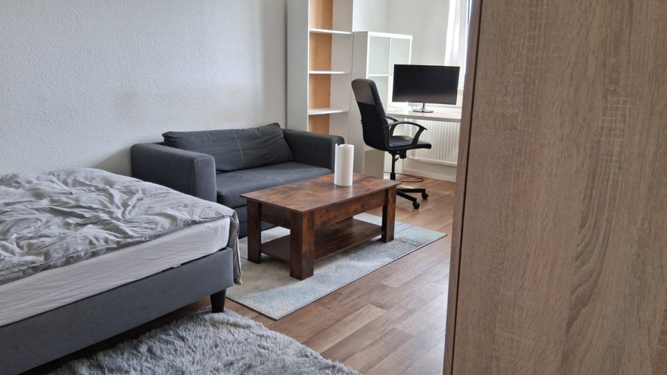 1-Zimmer-Wohnung Biesdorf Buckower Ring - Bild 1