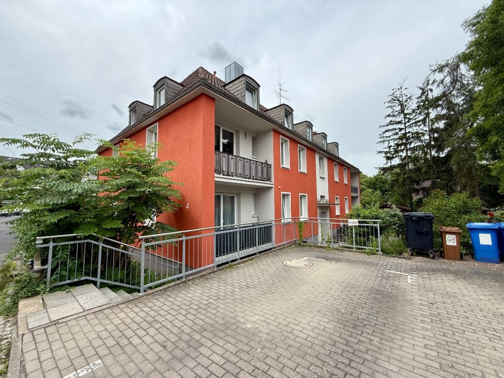Neugründung einer modernen, möblierten 2er-WG in ruhiger Souterrainlage in Würzburg-Versbach – Untere Heerbergstraße 4, 97078 Würzburg Versbach – Vorschaubild 12