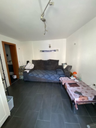 Anzeigenbild: ein freistehendes Ein-Zimmer-Haus