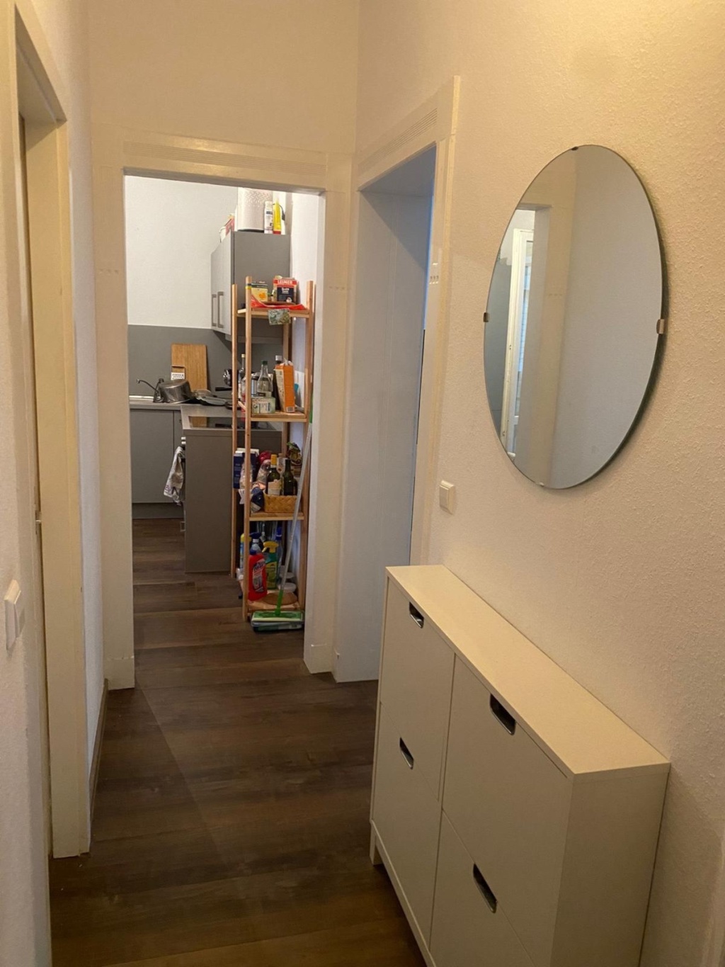 WG-Zimmer Mitte Torstraße  17 - Der gemeinsame Flur.