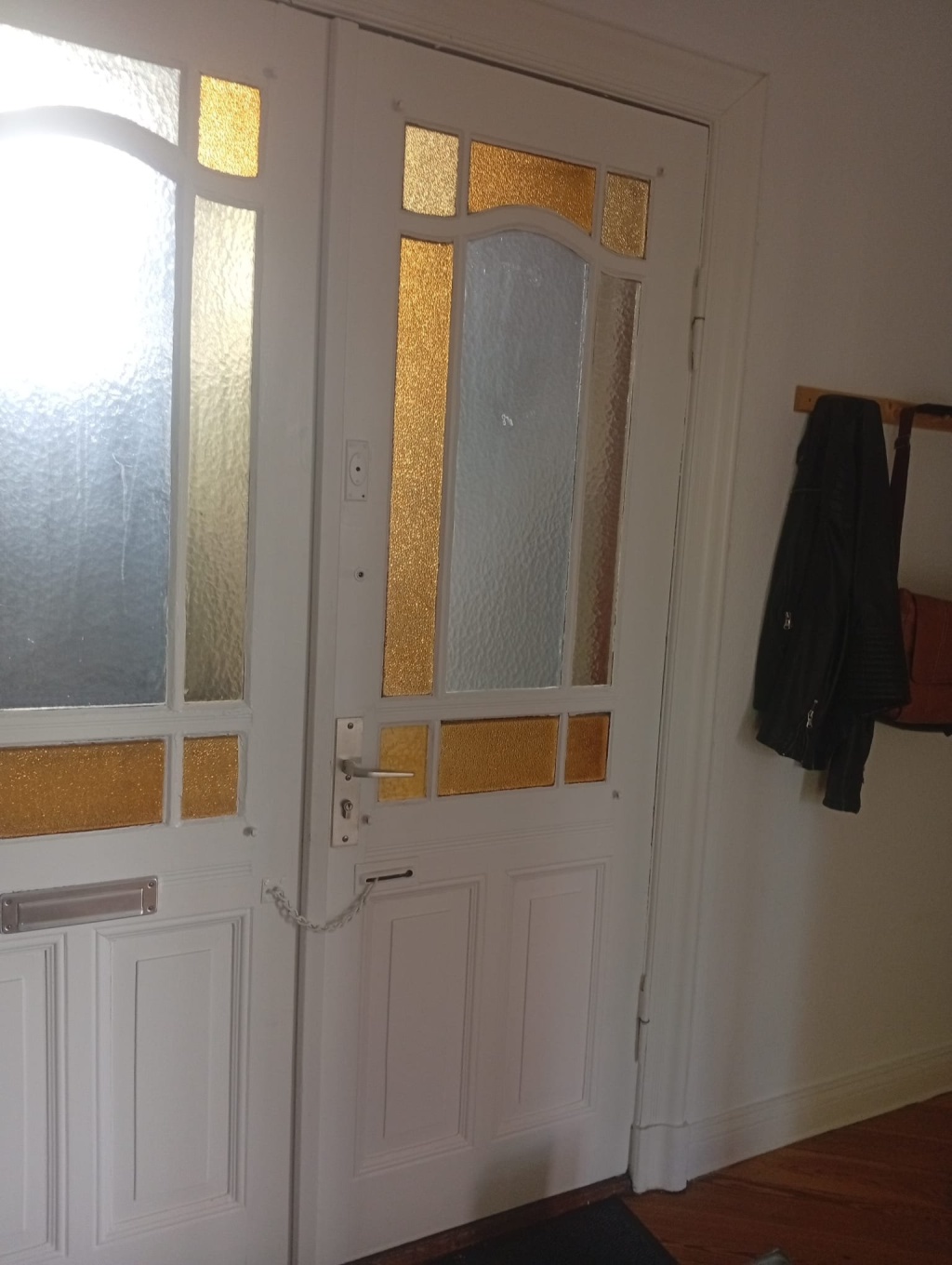 Schöne Altbauwohnung in toller Lage – Hasseldieksdammer Weg 40, 24116 Kiel Hasseldieksdamm – Vorschaubild 3