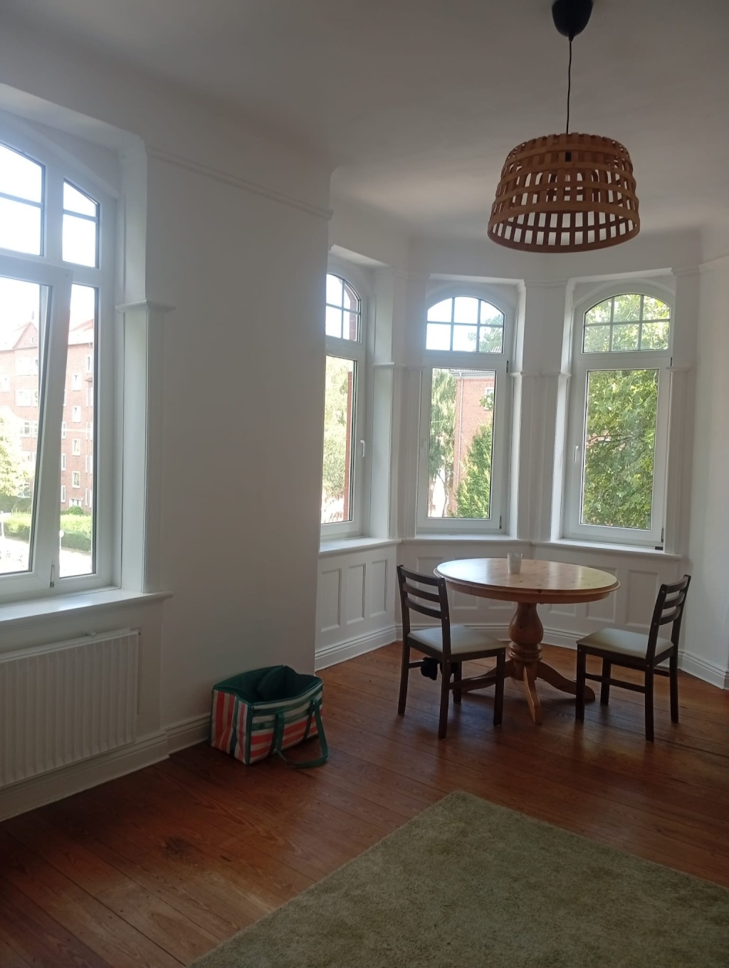 Schöne Altbauwohnung in toller Lage