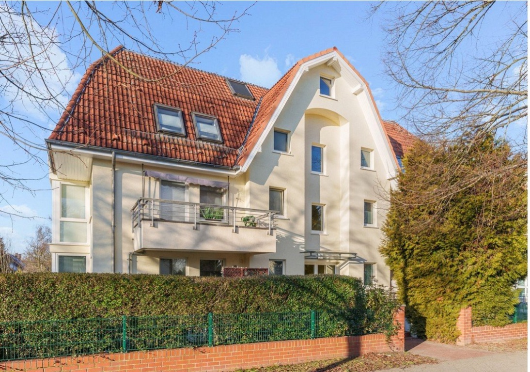 Möbilierte Einzimmerwohnung mit Balkon direkt an der S2 – Alt Lichtenrade 74, 12309 Berlin Lichtenrade – Vorschaubild 4