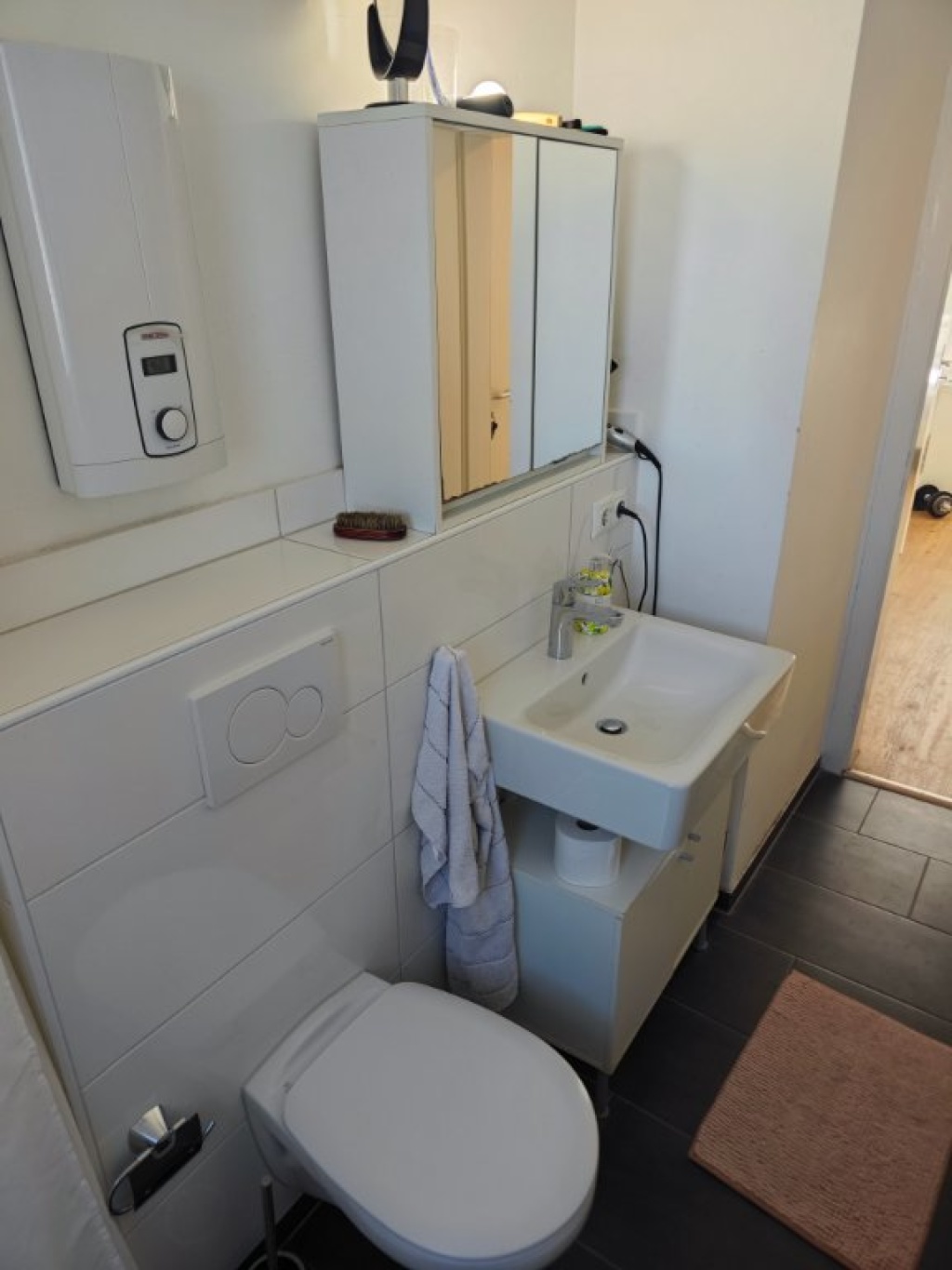 2-Zimmer-Wohnung zur Zwischenmiete in Köln-Ehrenfeld – Lindenbornstr., 50823 Köln Ehrenfeld – Vorschaubild 9