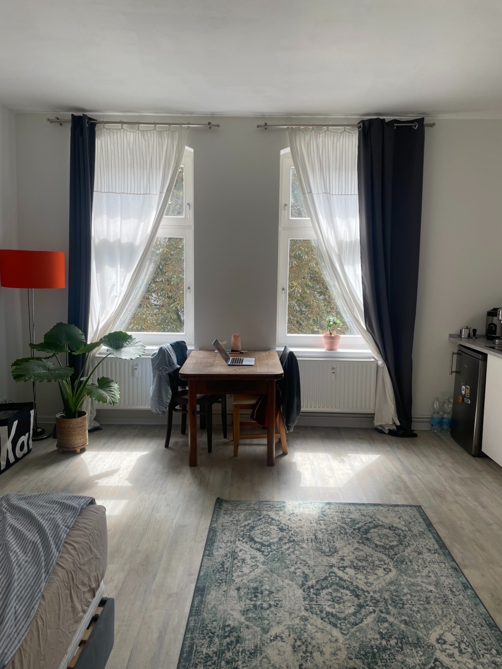 Untervermietung: 1-Zimmer-Wohnung (vom 01.09. - 31.12.2026)