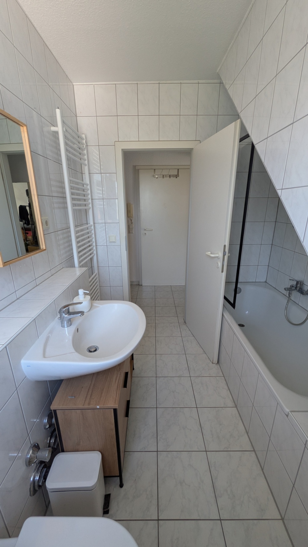Bright 2-room apartment with balcony near University campus – Backhaushohl, 55128 Mainz Mainz – Vorschaubild 8