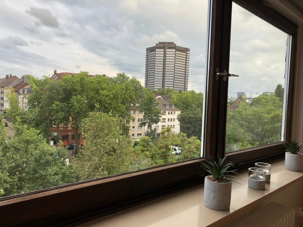 Sanierte Wohnung: zentrale freundliche Wohnung mit Einbauküche in der Stadtmitte von Essen – Gerlingstraße 41, 45127 Essen Innenstadt – Vorschaubild 8