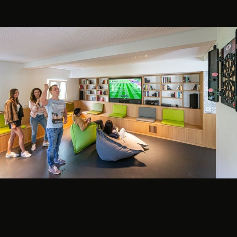 Eigenes Apartment für Studenten oder Auszubildende – Schloßstraße 107, 22041 Hamburg Wandsbek – Vorschaubild 12