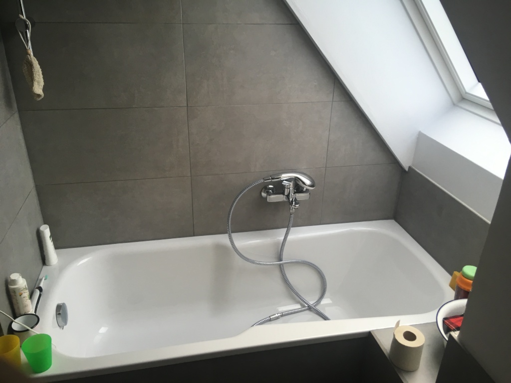 Wohnung Ahlem Krugstrasse 21 - Bad