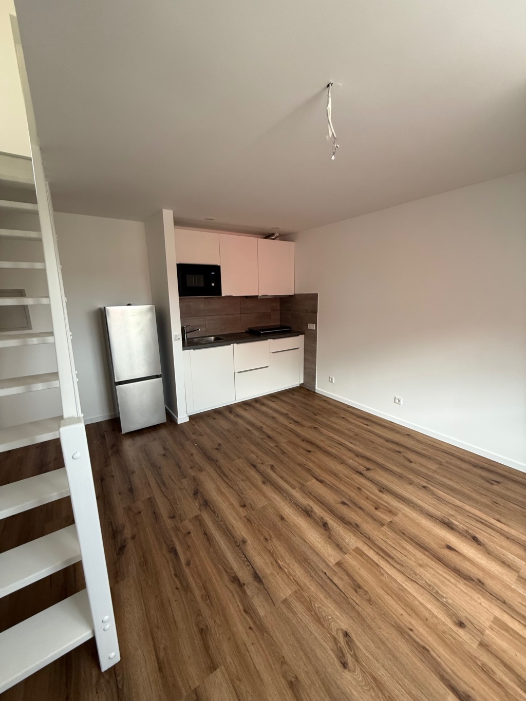 2 frisch sanierte 3-Zimmer Maisonette-City-Apartments – ideal für 2er-WG | ab 1.180 € all inclusive – Stühmeyerstraße 4, 44787 Bochum Innenstadt – Vorschaubild 7
