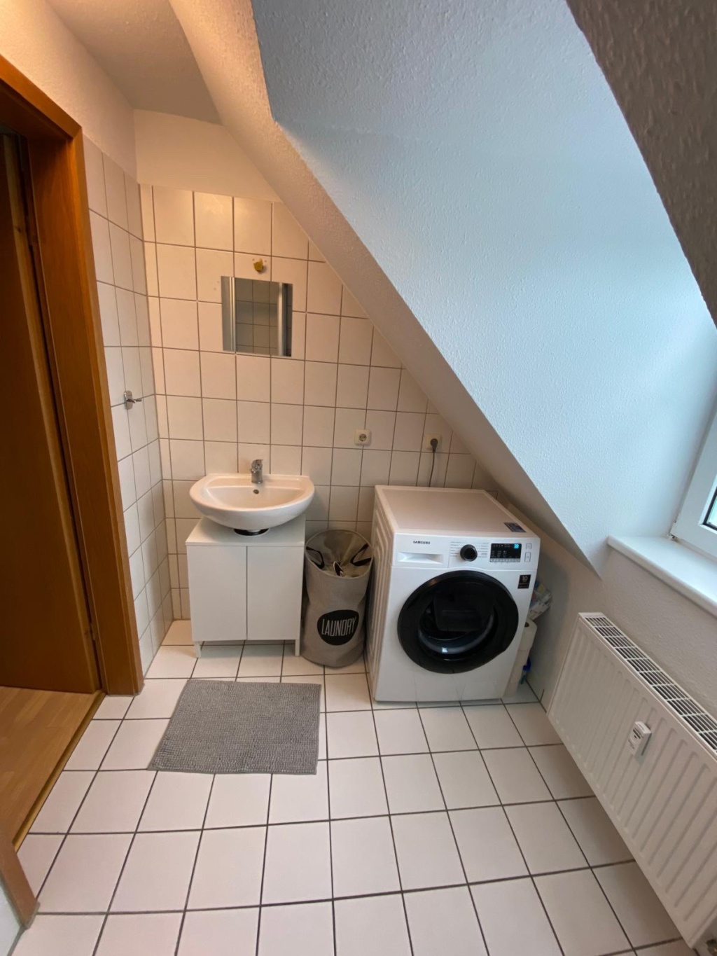 Möblierte 2-Zimmer Wohnung - Nachmieter gesucht – Stifterstraße 10, 7743 Jena Jena-Zwätzen – Vorschaubild 2