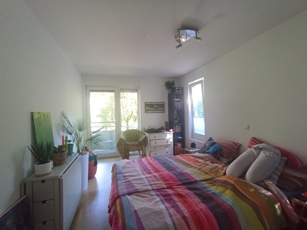 Großzügige, möblierte 2-Zimmer-Wohnung mit Garten, Jacuzzi & Terrasse in Stuttgart-Riedenberg – befristet für 3 Monate – Wiesenäckerstraße, 70619 Stuttgart Riedenberg – Vorschaubild 12