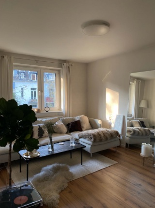 Anzeigenbild: Befristet: 2-Zimmer Wohnung in Herzen von Sülz