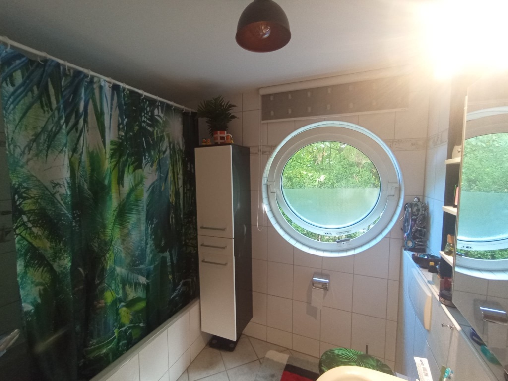 Großzügige, möblierte 2-Zimmer-Wohnung mit Garten, Jacuzzi & Terrasse in Stuttgart-Riedenberg – befristet für 3 Monate – Wiesenäckerstraße, 70619 Stuttgart Riedenberg – Vorschaubild 16