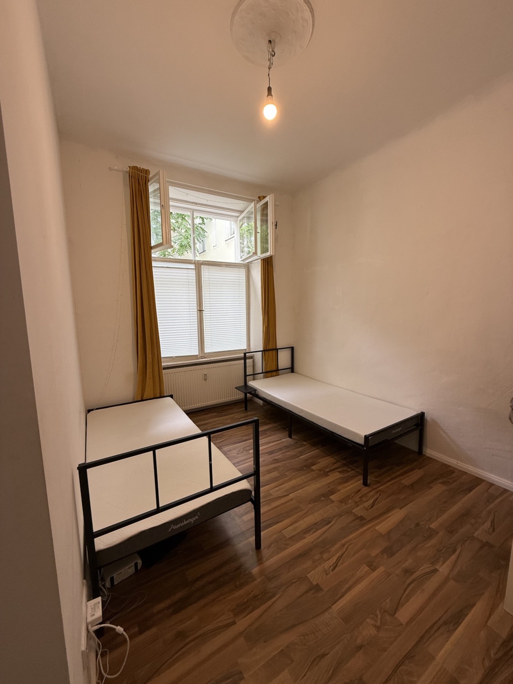 Nachmieter gesucht: Fully Furnished 1-Room Flat in Neukölln/Schillerkiez (€510 p.P. / €1.020 Total) – Weisestraße 65, 12049 Berlin Neukölln – Vorschaubild 2