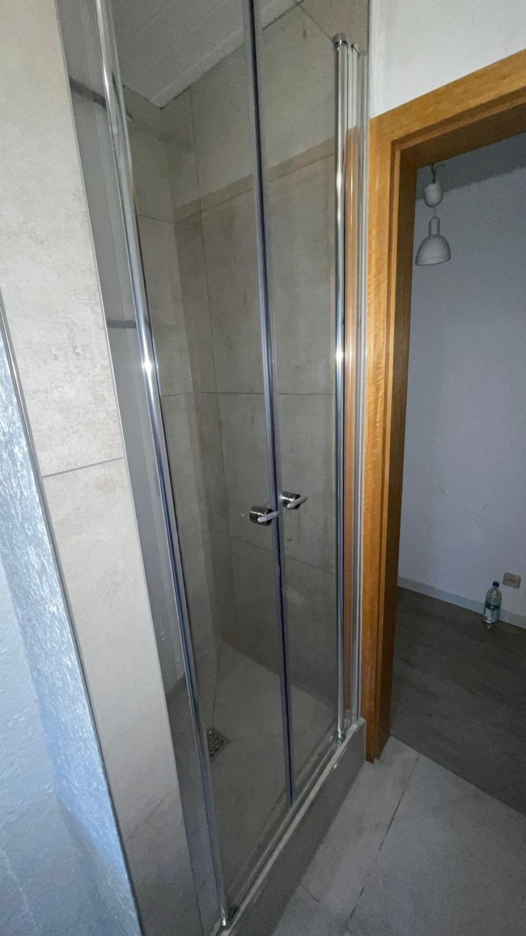 Helle, Schöne 2,5-Zimmer-Wohnung in Toplage Stuttgart-Marienplatz ab 01.10.2026 – keine Provision, WG-geeignet – Böblinger Str. 5, 70178 Stuttgart Süd – Vorschaubild 11