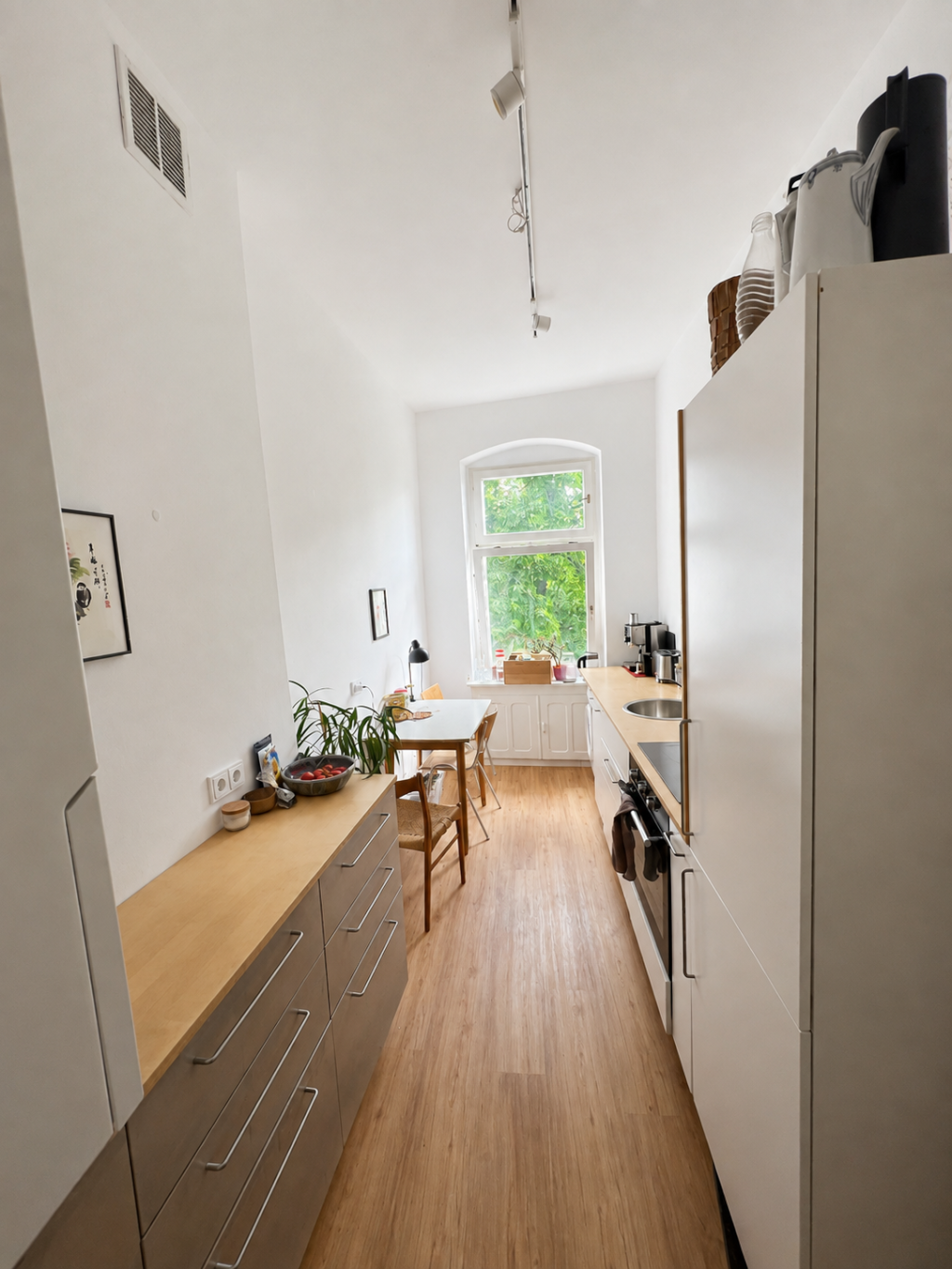 2-Zimmer-Whng in Berlin-Tempelhof | 15.09.–22.11. (flexibel) | Zwischenmiete – Kaiserin-Augusta-Straße, 12099 Berlin Tempelhof – Vorschaubild 3