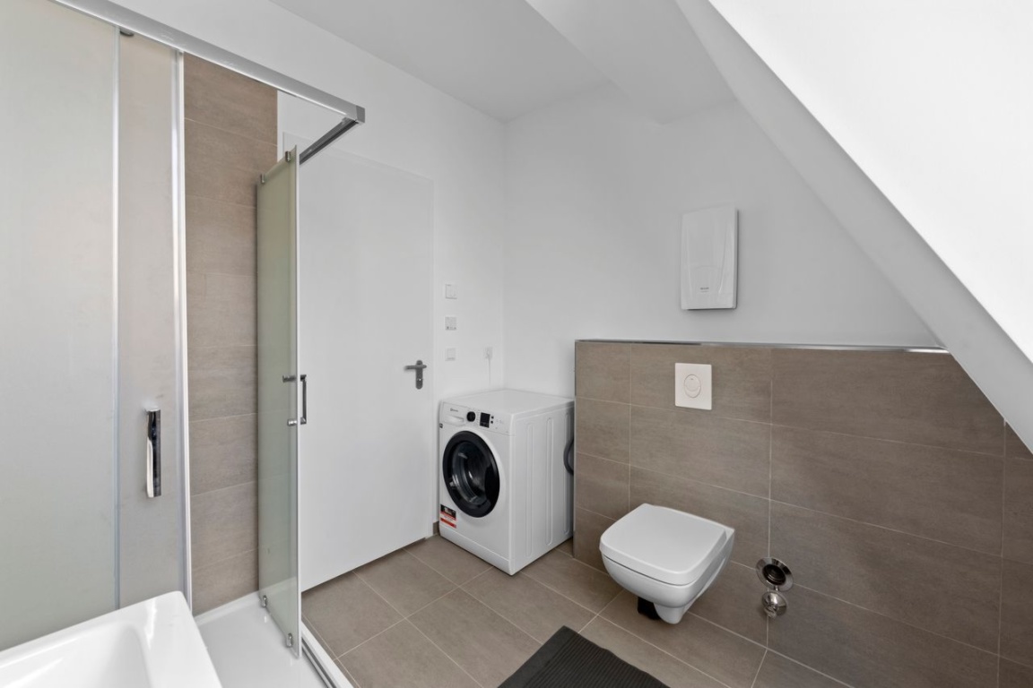 Helles Zimmer in renovierter Wohnung in der Turinerstraße – Turiner Straße, 13347 Berlin – Vorschaubild 6