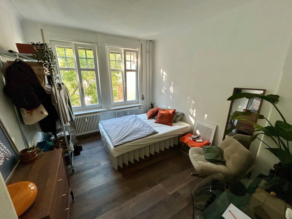 WG-Zimmer Mitte Torstraße  17 - Tobis Zimmer – aktuell bewohnt und daher mit persönlicher Einrichtung.