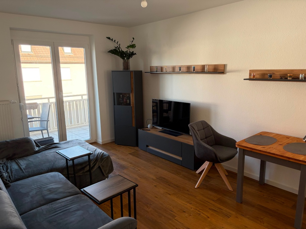 Möblierte 3-Zimmer-Wohnung 65 m2 | Stuttgart | ab sofort bis 30.09. – Kemmelbergstraße, 70374 Stuttgart Bad Cannstatt – Vorschaubild 3